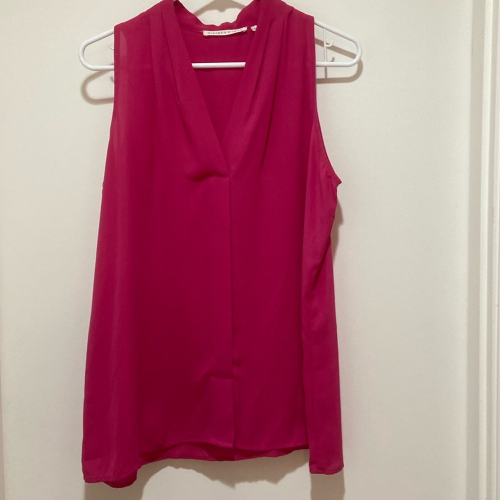 EUC Pink sleeveless blouse
